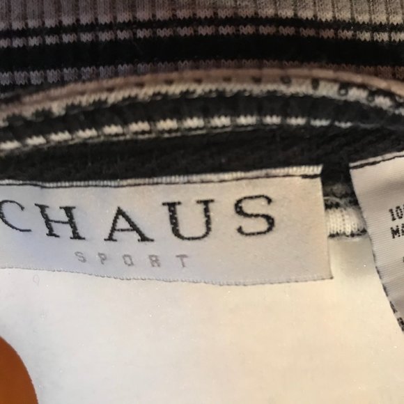 Chaus Sport Short Sleeve Woman's Top - Picture 7 of 7